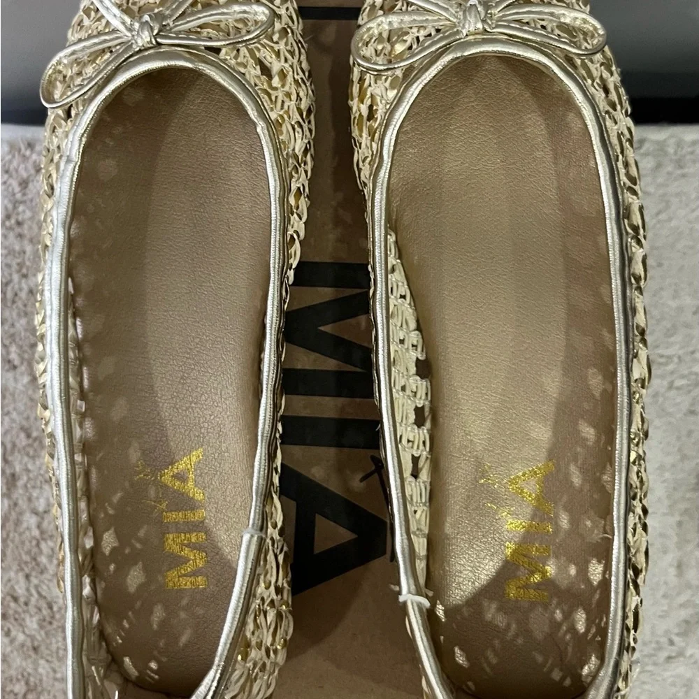 MIA Gold Metallic Woven Flats‎ Girl’s shoes